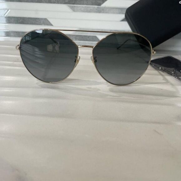 NIB Givenchy GV 7158/S Sunglasses - Picture 1 of 7